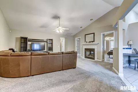 3502 Aberdeen Ct, Springfield, IL 62704 photo 7
