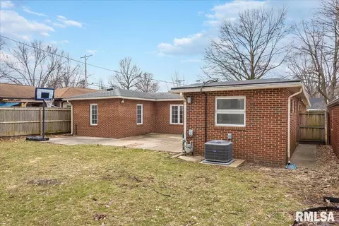 2148 S Walnut St, Springfield, IL 62704 photo 30