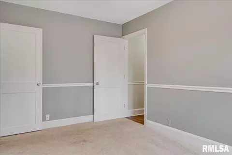 2148 S Walnut St, Springfield, IL 62704 photo 28