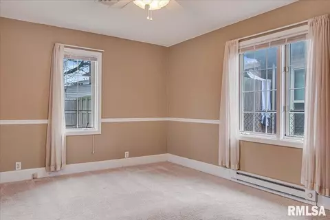 2148 S Walnut St, Springfield, IL 62704 photo 21