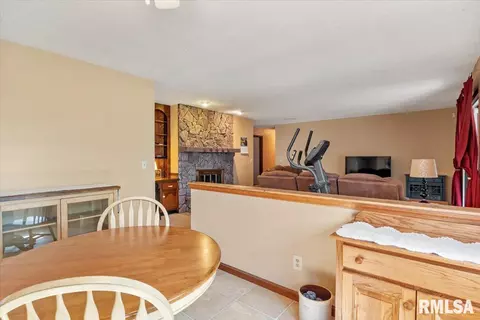 2532 Cherry Rd, Springfield, IL 62704 photo 13