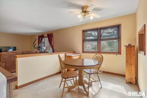2532 Cherry Rd, Springfield, IL 62704 photo 11