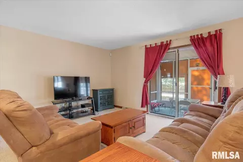 2532 Cherry Rd, Springfield, IL 62704 photo 7