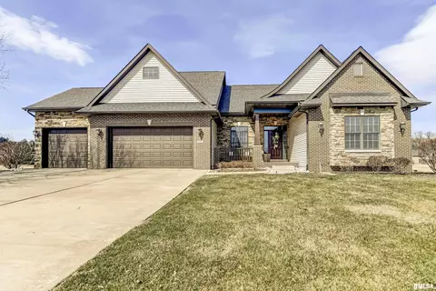 1517 Hoechester Rd, Springfield, IL 62712 photo 2