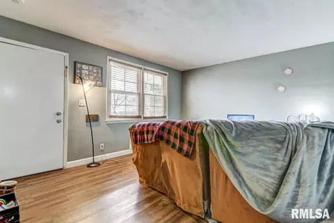 1509 S 1st St, Springfield, IL 62704 photo 11