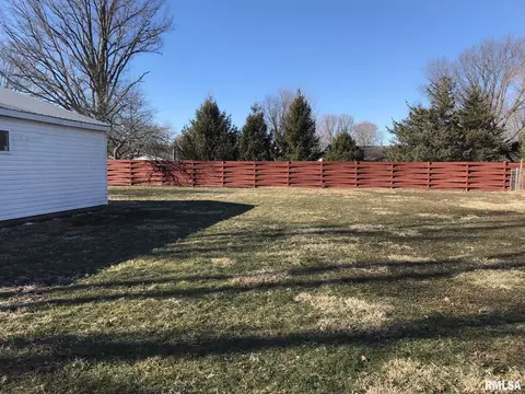 716 E Birch St, New Berlin, IL 62670 photo 22