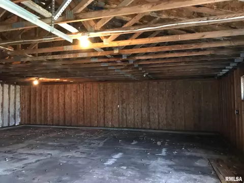 716 E Birch St, New Berlin, IL 62670 photo 25