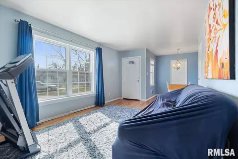2 Oriole Ct, Springfield, IL 62702 photo 6