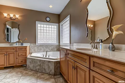 6000 Willow Springs Rd, Springfield, IL 62712 photo 14