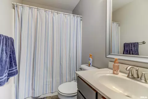 2428 Basil Dr, Springfield, IL 62707 photo 17