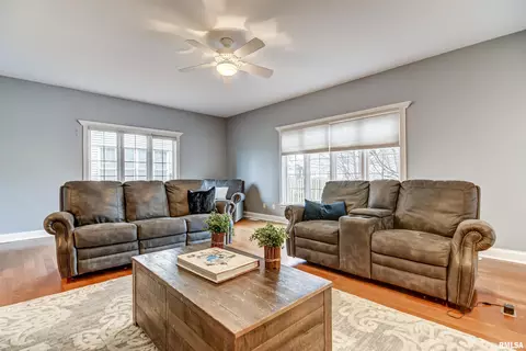 2601 Tennyson Dr, Springfield, IL 62704 photo 14