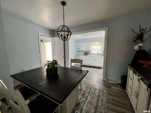 2036 Grant St, Springfield, IL 62703 photo 9