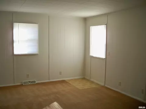 518 W Carpenter St, Springfield, IL 62702 photo 11