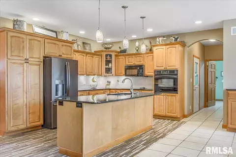 4024 Oakview Dr, Springfield, IL 62712 photo 18