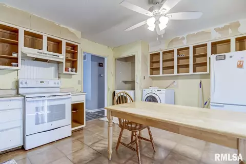 2810 Piper Rd, Springfield, IL 62707 photo 9