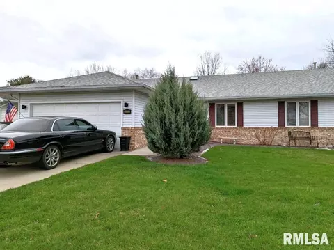 2603 S Chase Dr, Springfield, IL 62704 photo 1