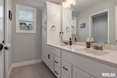 1420 Lake Pointe Ct, Springfield, IL 62712 photo 32