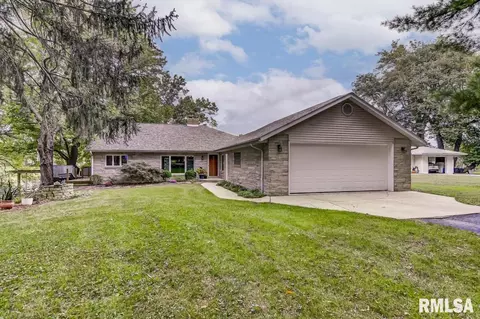 68 Villa Grove Ln, Springfield, IL 62712 photo 3