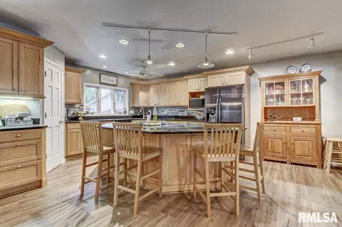 68 Villa Grove Ln, Springfield, IL 62712 photo 8