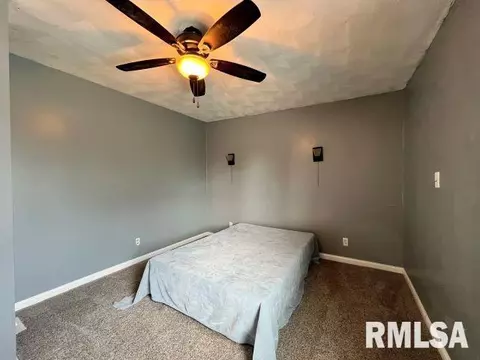 2216 Converse Ave, Springfield, IL 62702 photo 14