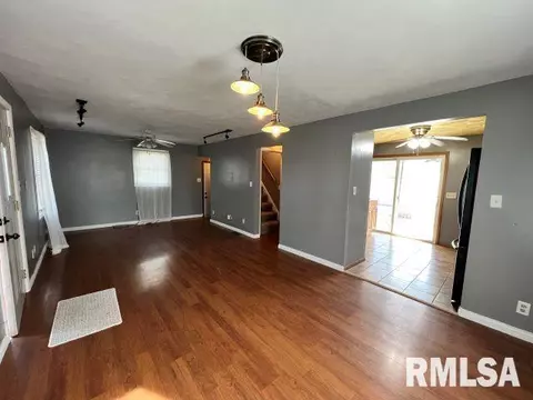 2216 Converse Ave, Springfield, IL 62702 photo 3