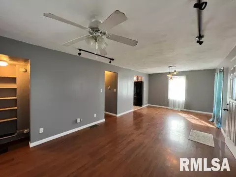2216 Converse Ave, Springfield, IL 62702 photo 16