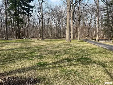 228 Maple Grove Ln, Springfield, IL 62712 photo 5