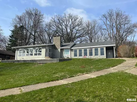 228 Maple Grove Ln, Springfield, IL 62712 photo 1