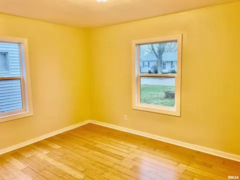3301 Saxony Rd, Springfield, IL 62703 photo 7