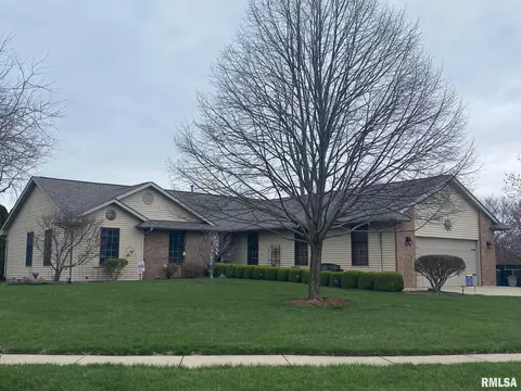 1501 Hosta Dr, Springfield, IL 62712 photo 1