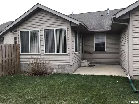 3512 Lytham Dr, Springfield, IL 62712 photo 2