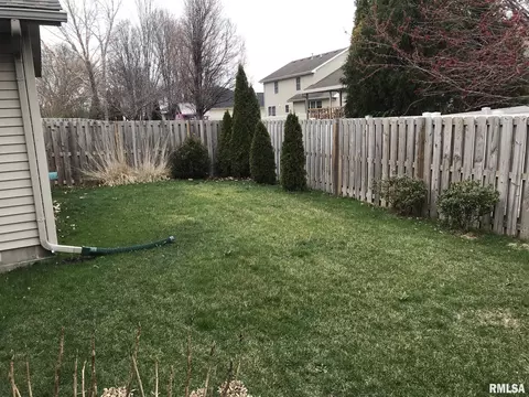 3512 Lytham Dr, Springfield, IL 62712 photo 3