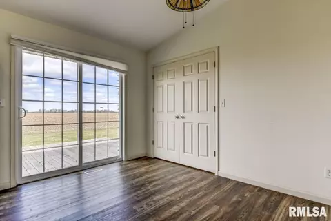 825 N Old Covered Bridge Ln, Springfield, IL 62711 photo 9