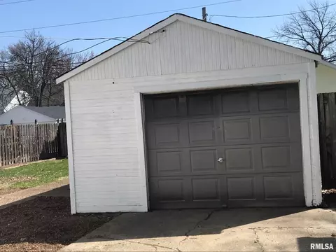 1916 N 7th St, Springfield, IL 62702 photo 4