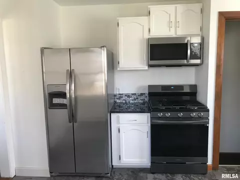 1916 N 7th St, Springfield, IL 62702 photo 10