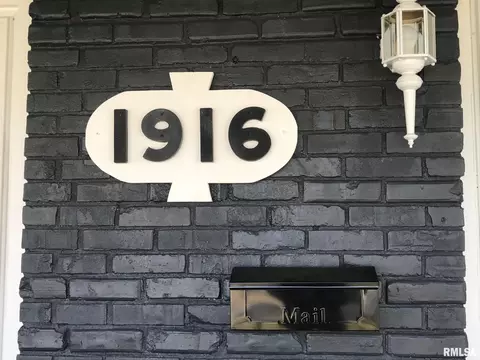 1916 N 7th St, Springfield, IL 62702 photo 3