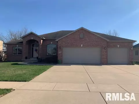 3512 Crystal Spring Dr, Springfield, IL 62711 photo 1