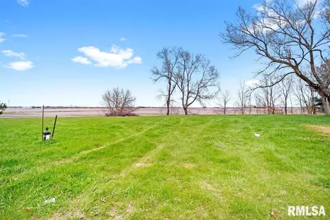 23820 Claypool St, Greenview, IL 62642 photo 10