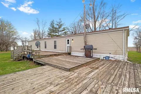 23820 Claypool St, Greenview, IL 62642 photo 18