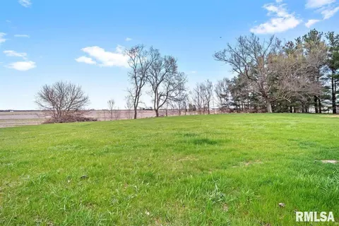 23820 Claypool St, Greenview, IL 62642 photo 11