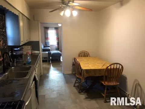 1836 S Pasfield St, Springfield, IL 62704 photo 7