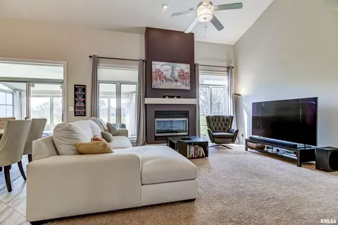 3233 Eagle Watch Dr, Springfield, IL 62711 photo 4