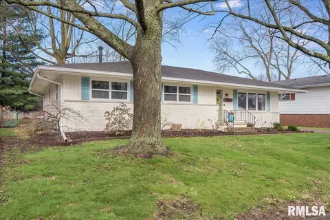 205 Dickinson Rd, Springfield, IL 62704 photo 2