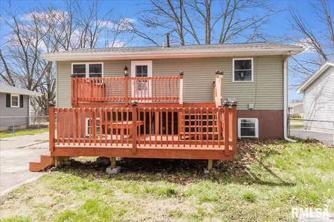 1904 Camden St, Springfield, IL 62702 photo 9