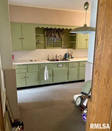 438 W Carpenter St, Springfield, IL 62702 photo 7