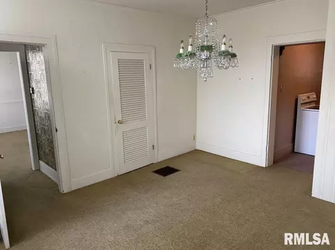 438 W Carpenter St, Springfield, IL 62702 photo 9