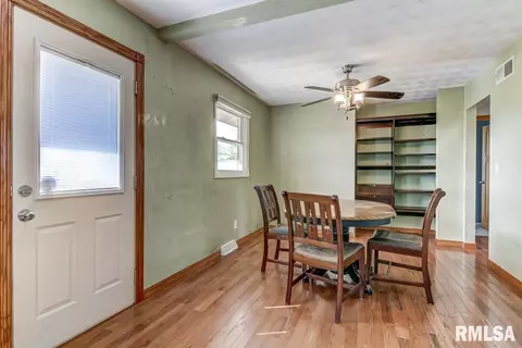 2620 Somerton Rd, Springfield, IL 62702 photo 14
