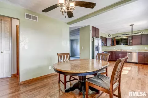 2620 Somerton Rd, Springfield, IL 62702 photo 16