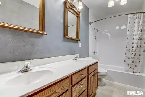 2620 Somerton Rd, Springfield, IL 62702 photo 19