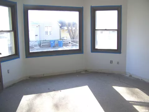 1237 N 14th St, Springfield, IL 62702 photo 7